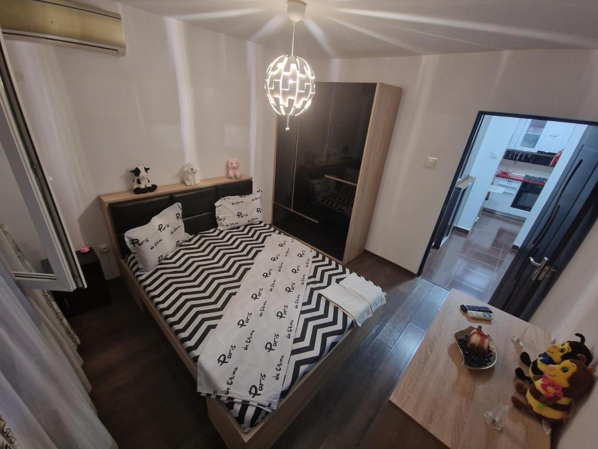 Apartament Black Sea Mamaia Constanţa Exteriör bild